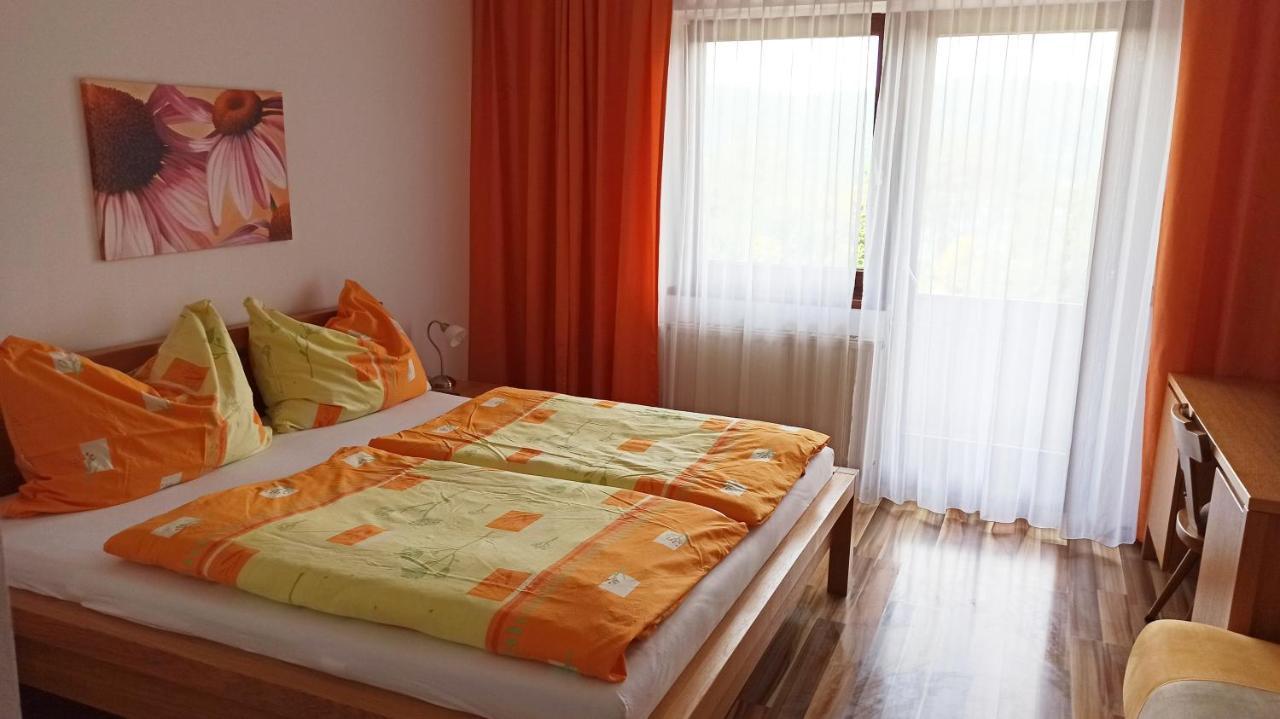 Appartement - Pension Adlerhorst Velden am Woerthersee Exterior photo