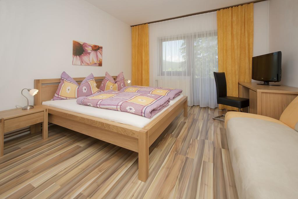 Appartement - Pension Adlerhorst Velden am Woerthersee Room photo